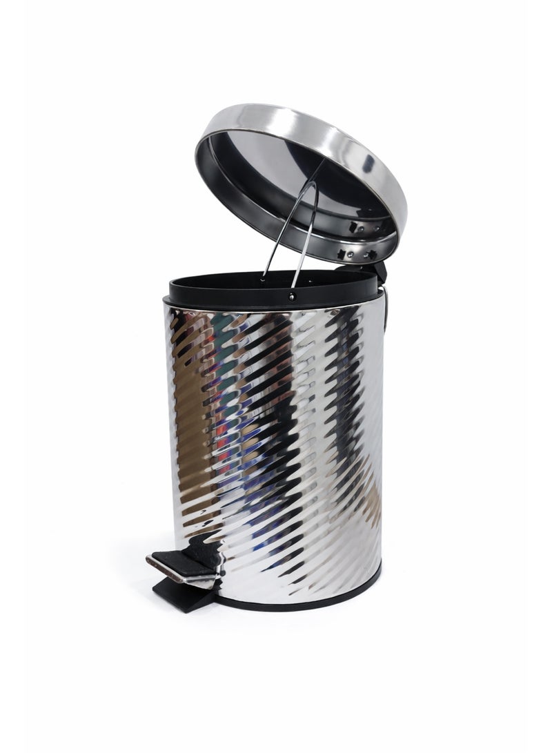 Hygic Stainless Steel Stripes Design Pedal Bin 5Ltr. - Image 2